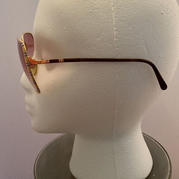 Helena Rubinstein Sunglasses Vintage HR2-02 Gold Square Rare Sunglasses - Picture 6 of 13